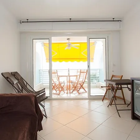Le Soleil Apartment *