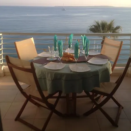 Le Soleil Apartment *